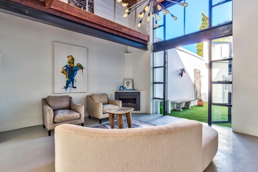 4 Bedroom Property for Sale in Gardens Western Cape